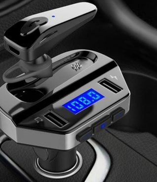 Modulator auto FM Mp3 Player, model V6 cu casca bluetooth, afisaj digital, 2 USB