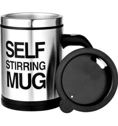 Cană cu mixer încorporat